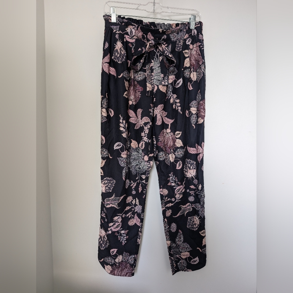 Portman's Floral Navy Pants